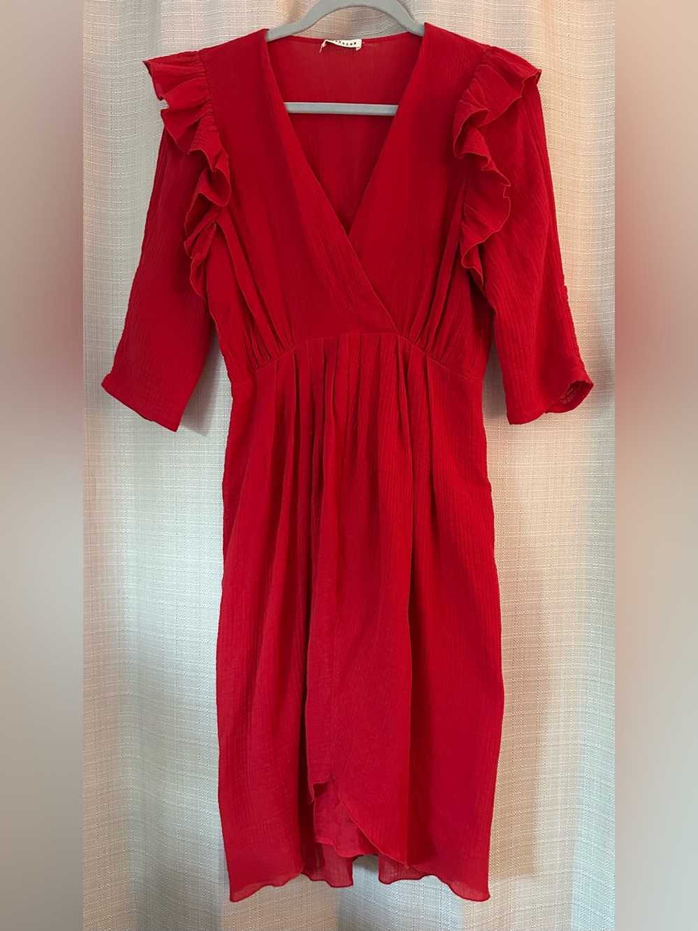 Masscob cotton gauze Women's Red Midi Dress with V-Neck and Ruffle Detail Medium